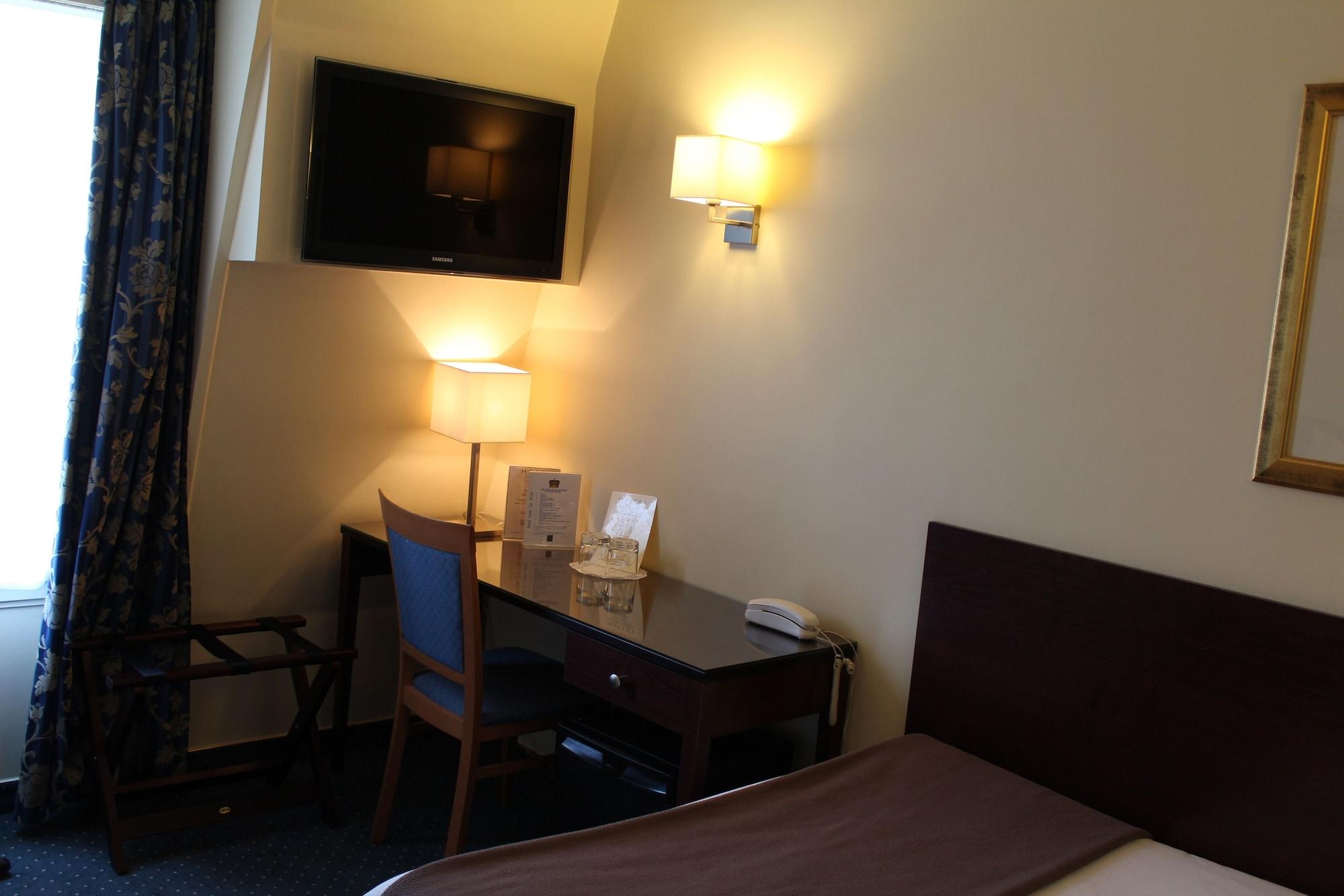 Hotel Saint Cyr Etoile Paris Bagian luar foto