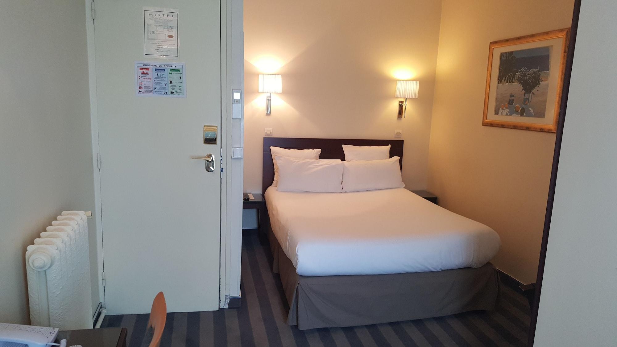 Hotel Saint Cyr Etoile Paris Bagian luar foto