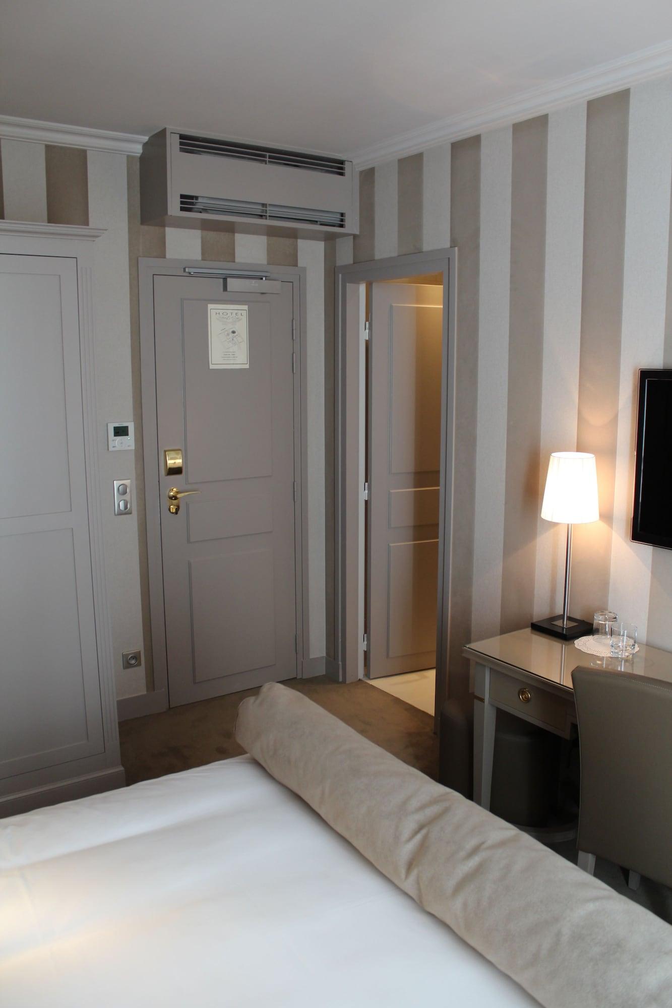 Hotel Saint Cyr Etoile Paris Bagian luar foto